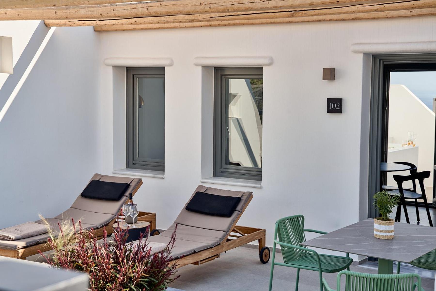 Alleys All-Suite Hotel & Spa Pýrgos Стая снимка