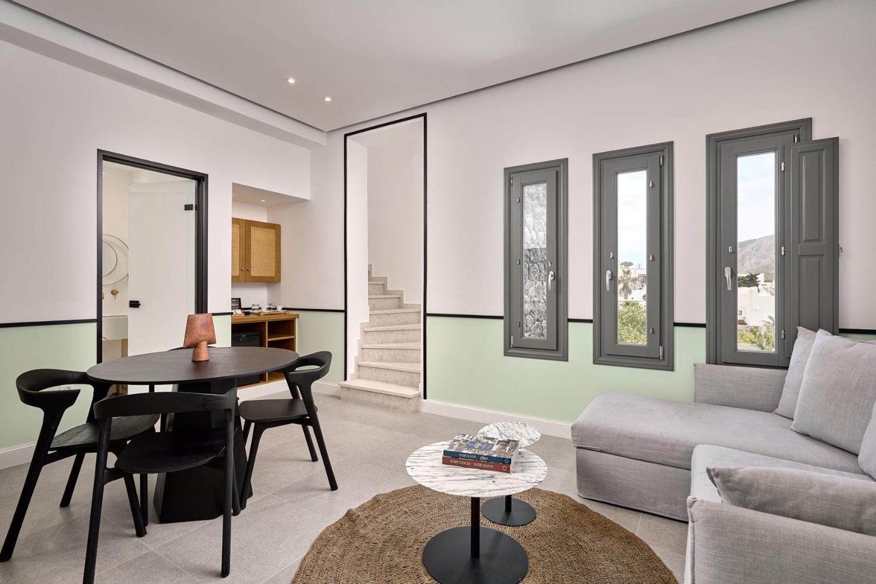 Alleys All-Suite Hotel & Spa Pýrgos Стая снимка